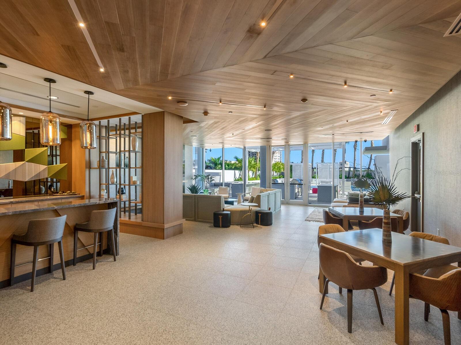 605 S GULFSTREAM AVENUE Unit: 17