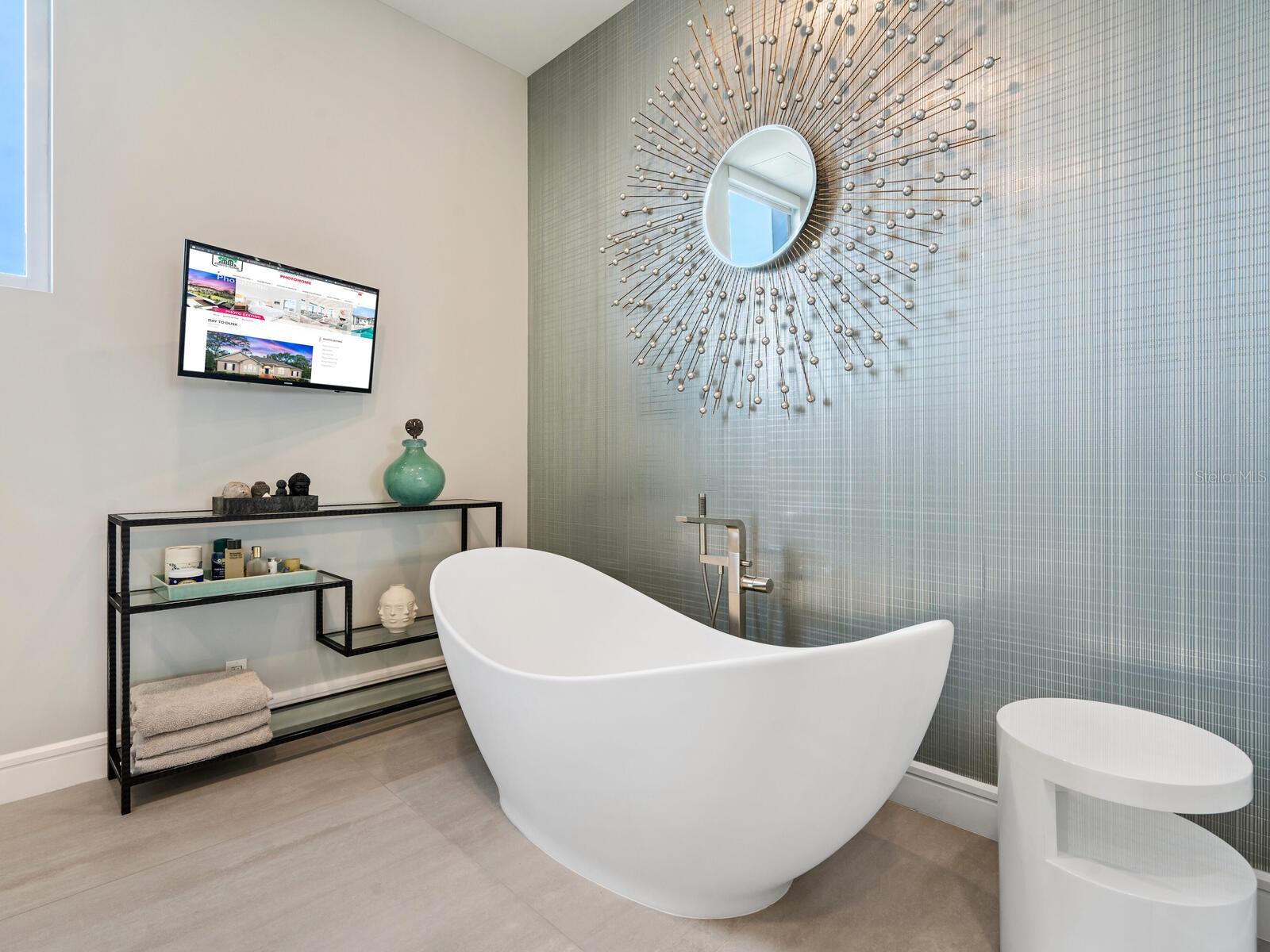 605 S GULFSTREAM AVENUE Unit: 17