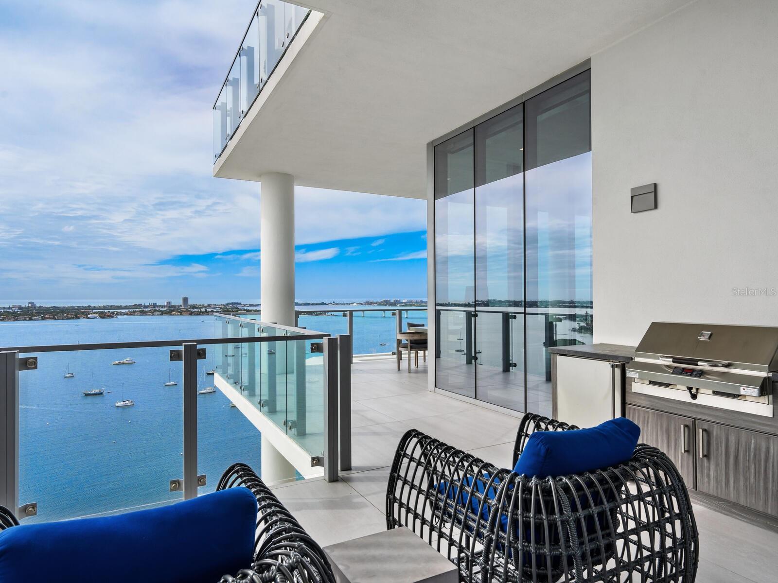 605 S GULFSTREAM AVENUE Unit: 17