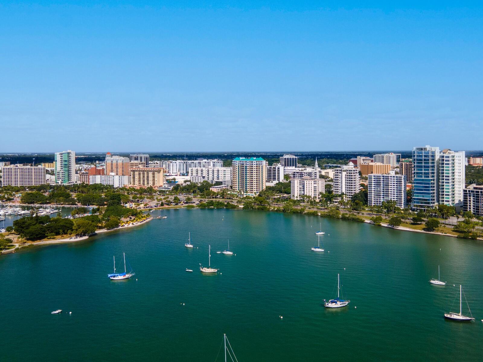 605 S GULFSTREAM AVENUE Unit: 17