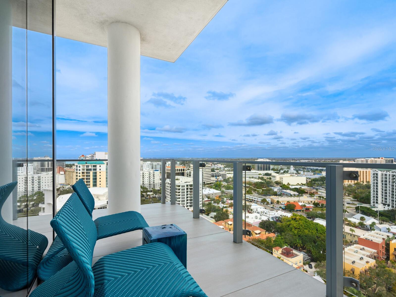 605 S GULFSTREAM AVENUE Unit: 17