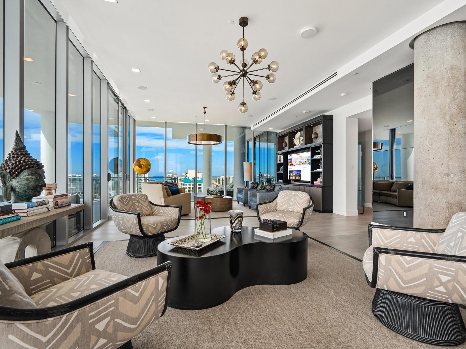605 S GULFSTREAM AVENUE Unit: 17