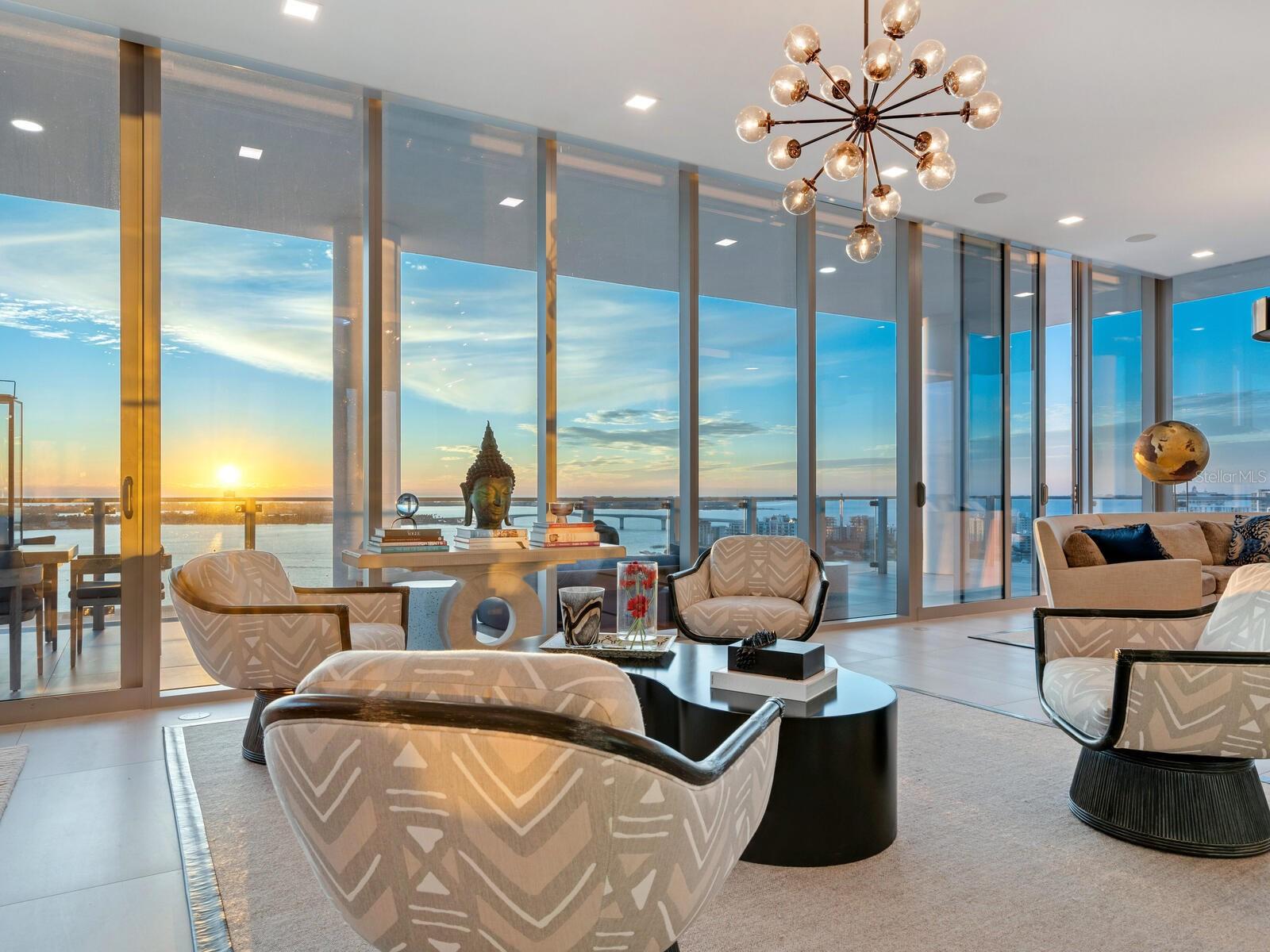 605 S GULFSTREAM AVENUE Unit: 17