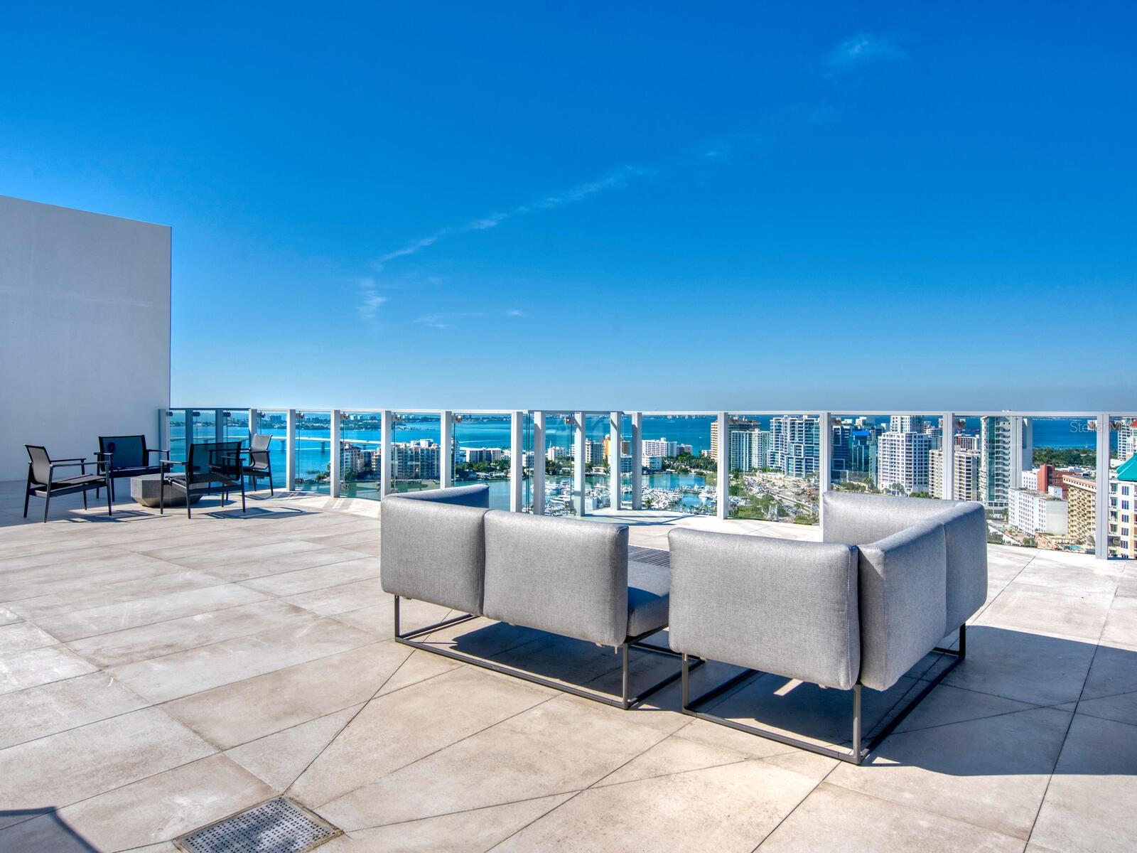 605 S GULFSTREAM AVENUE Unit: 17
