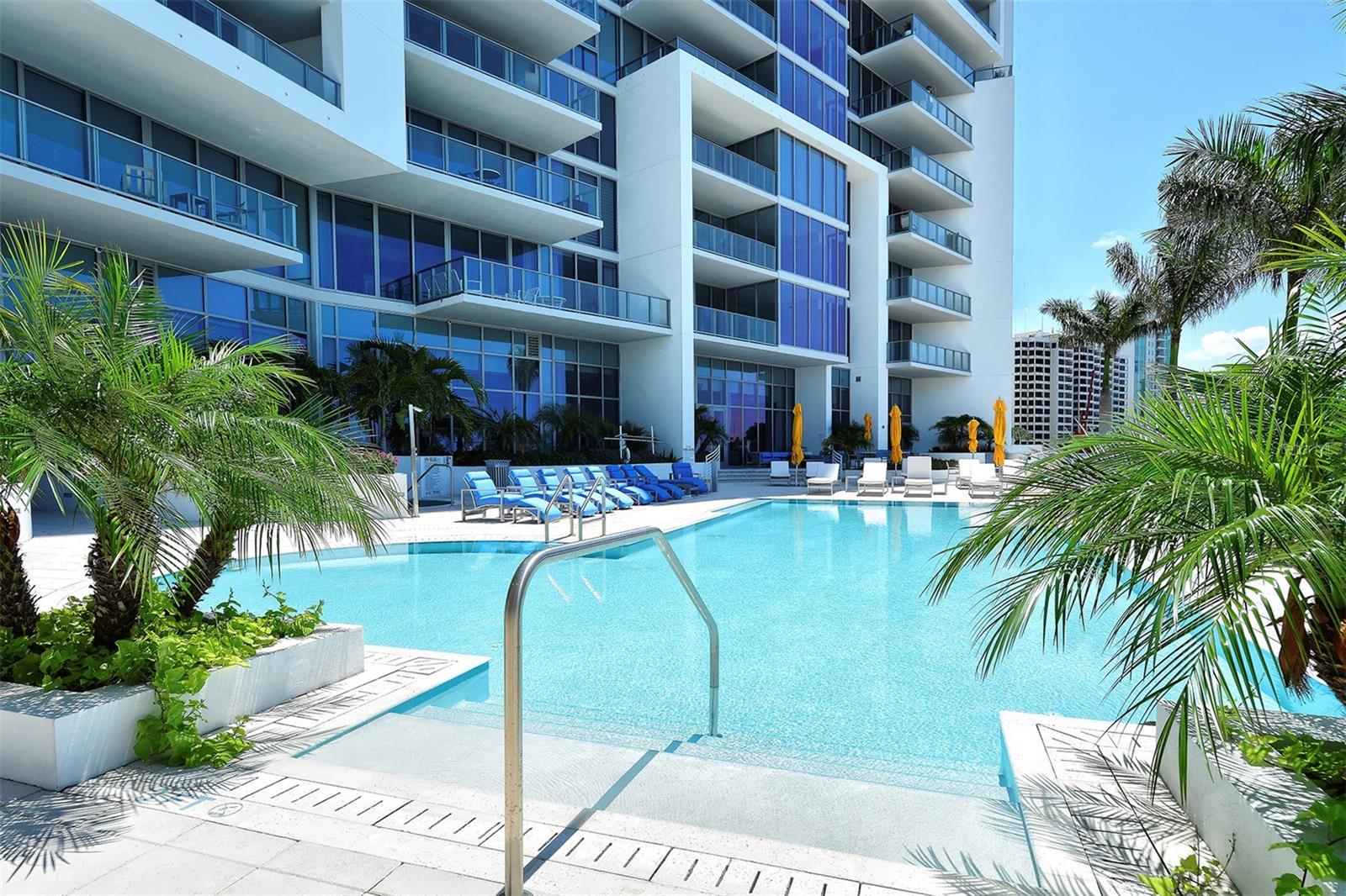 1155 N GULFSTREAM AVE #1201