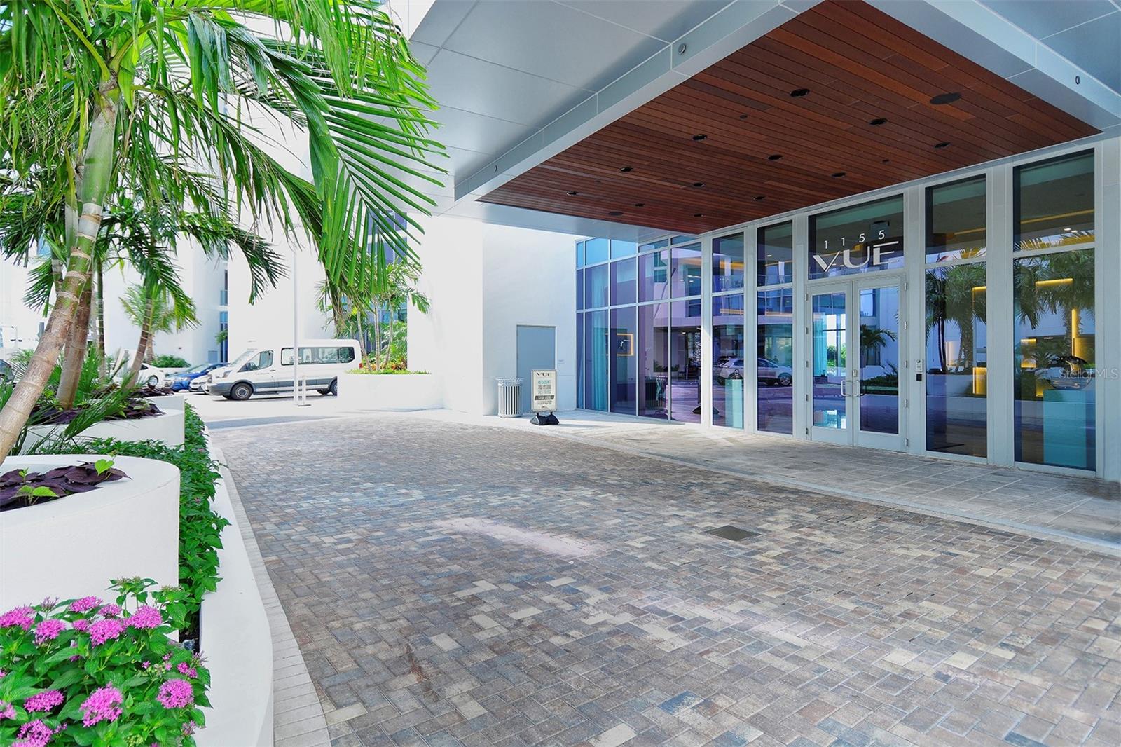 1155 N GULFSTREAM AVE #1201