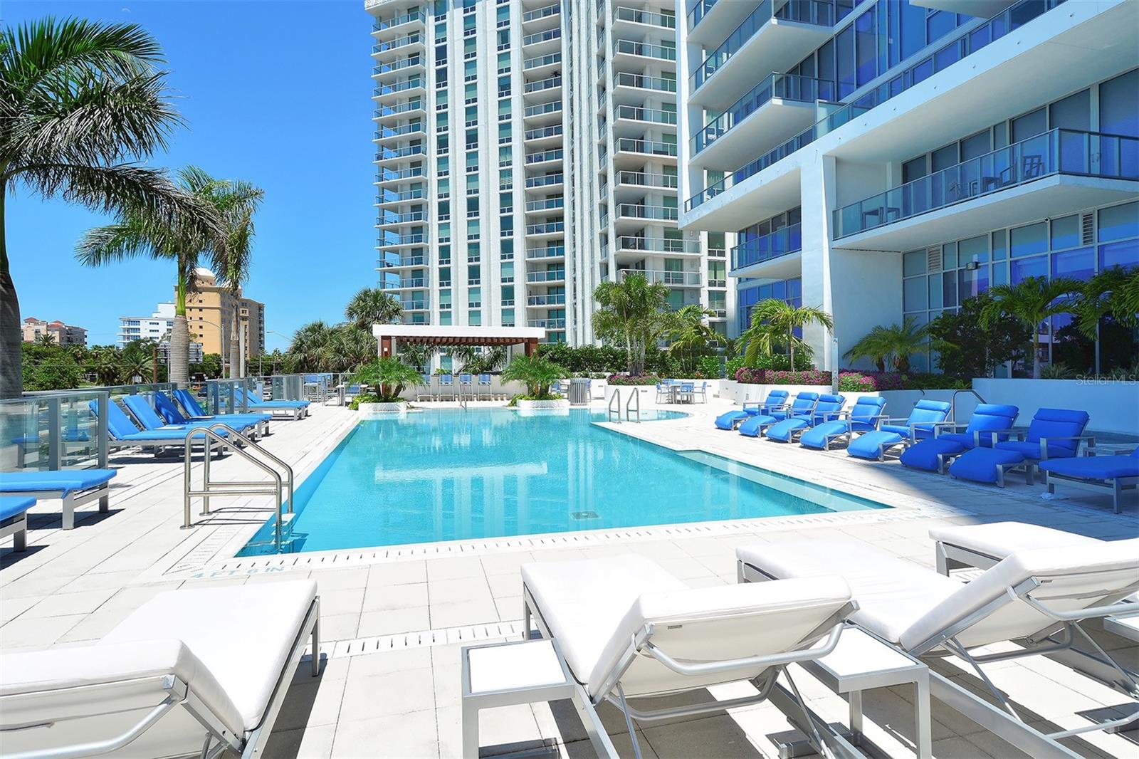 1155 N GULFSTREAM AVE #1201