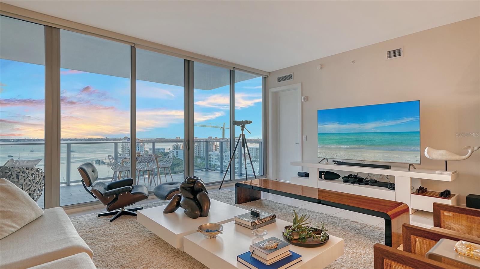 1155 N GULFSTREAM AVE #1201