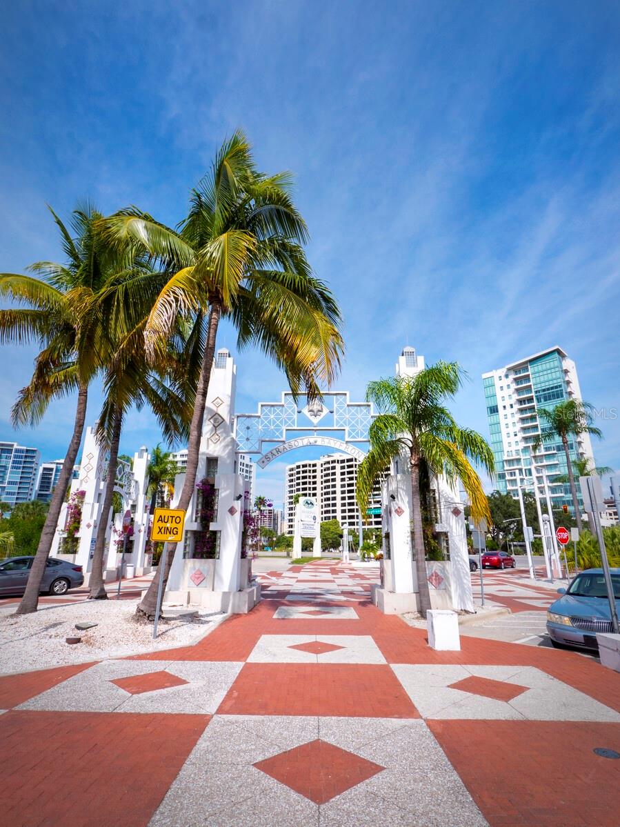 111 S Pineapple Ave, #919