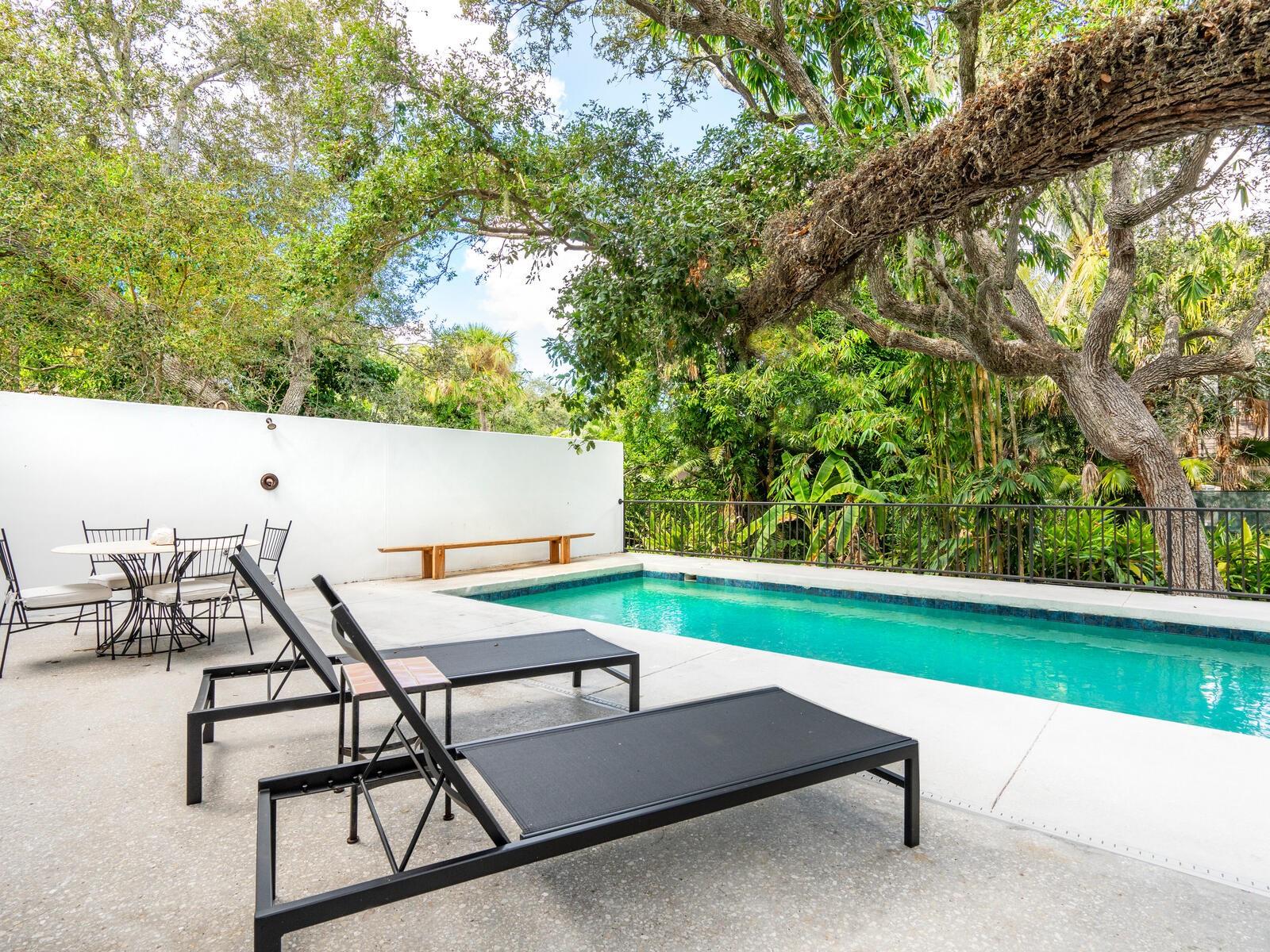 1331 QUAIL DR