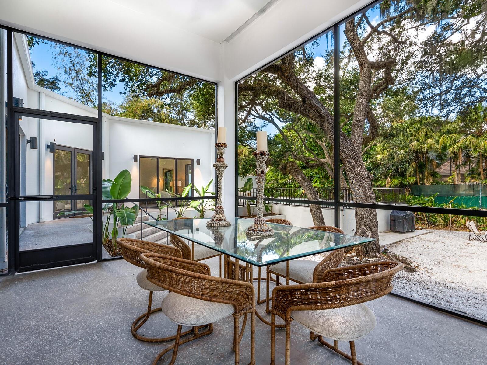 1331 QUAIL DR