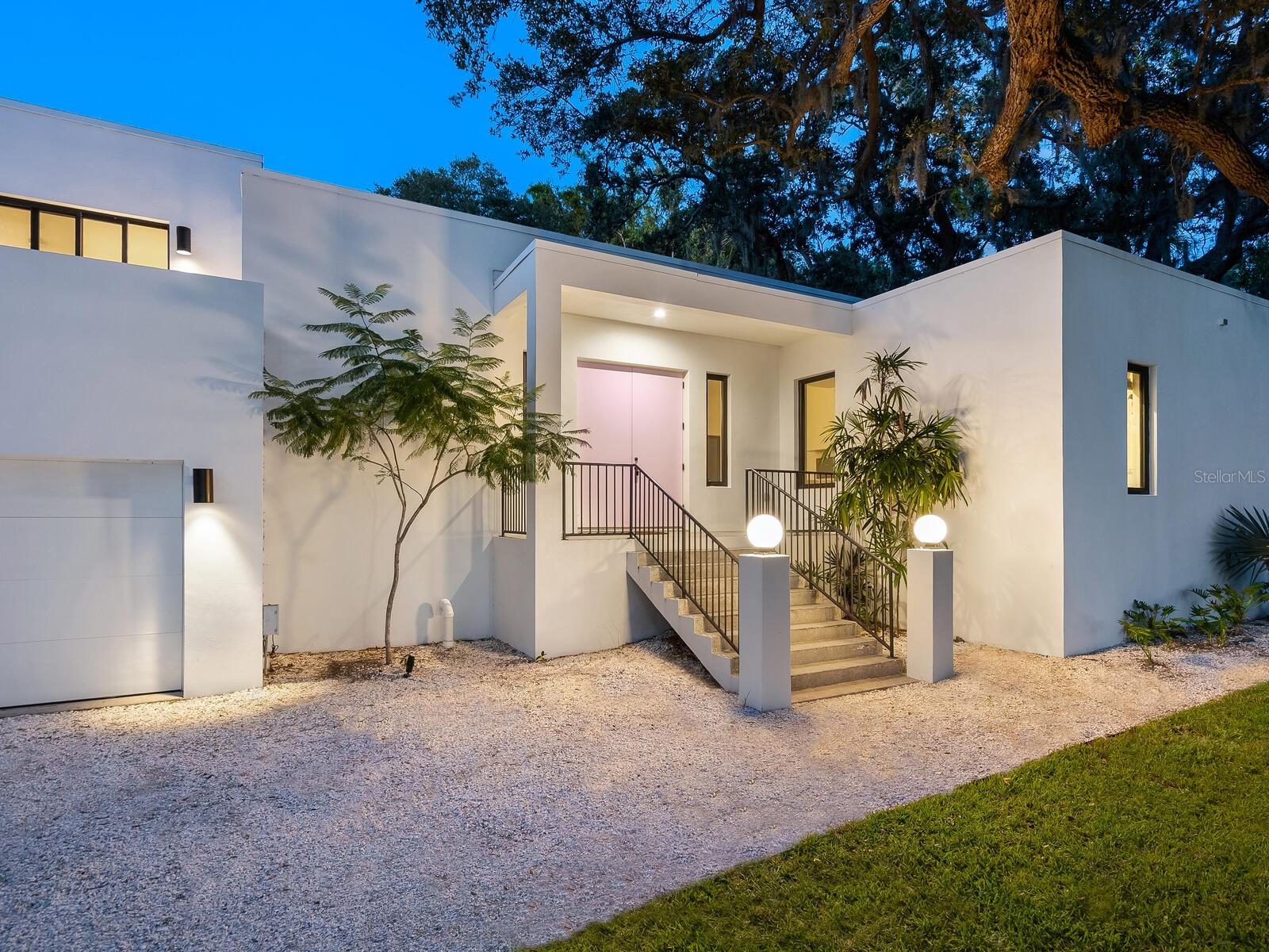 1331 QUAIL DR