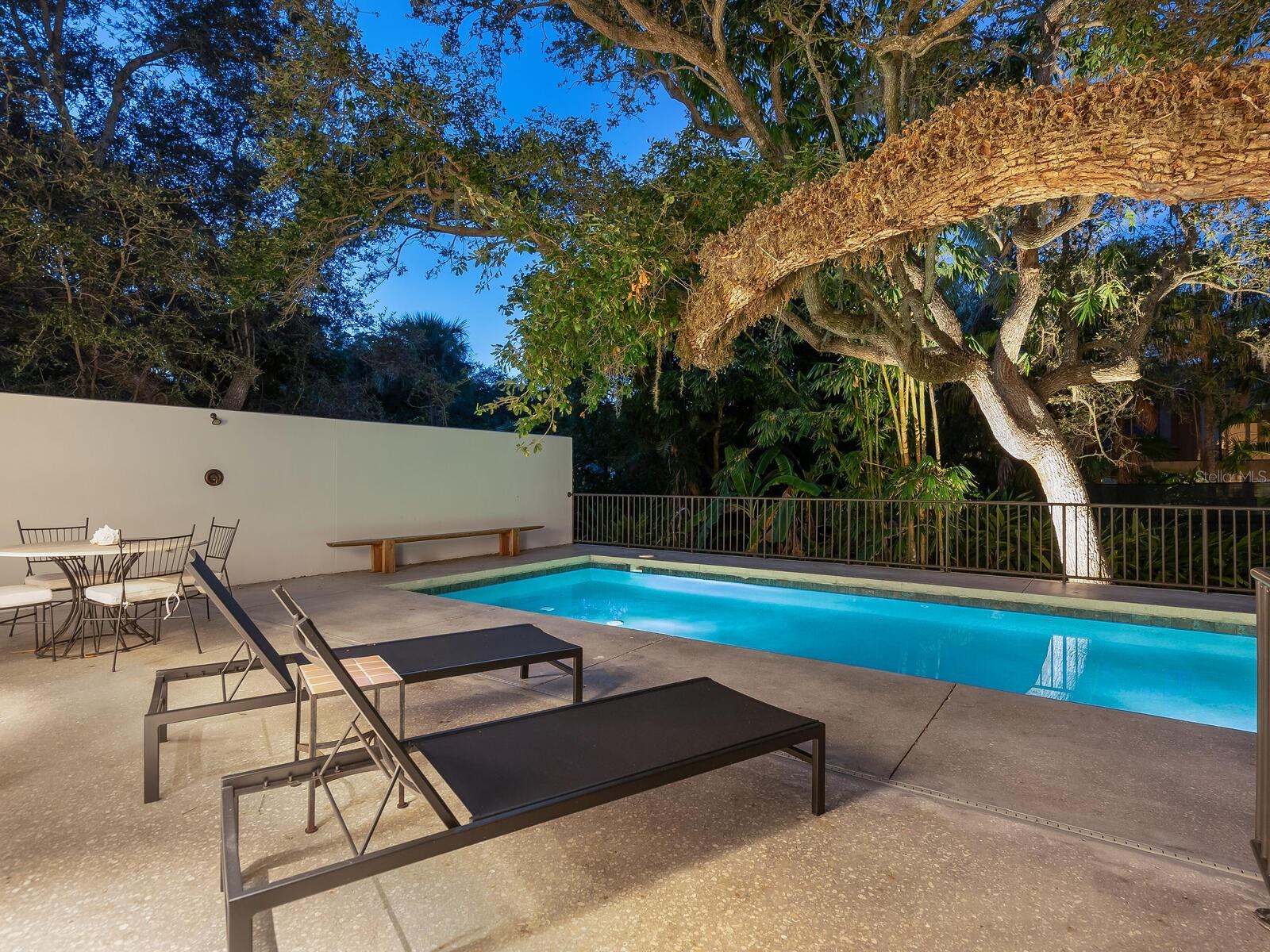 1331 QUAIL DR