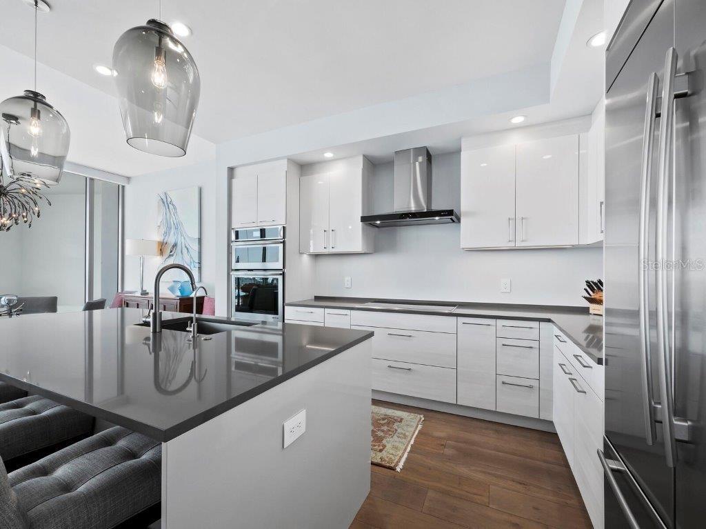 1155 N GULFSTREAM AVE #703