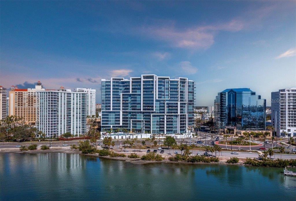 1155 N GULFSTREAM AVE #703