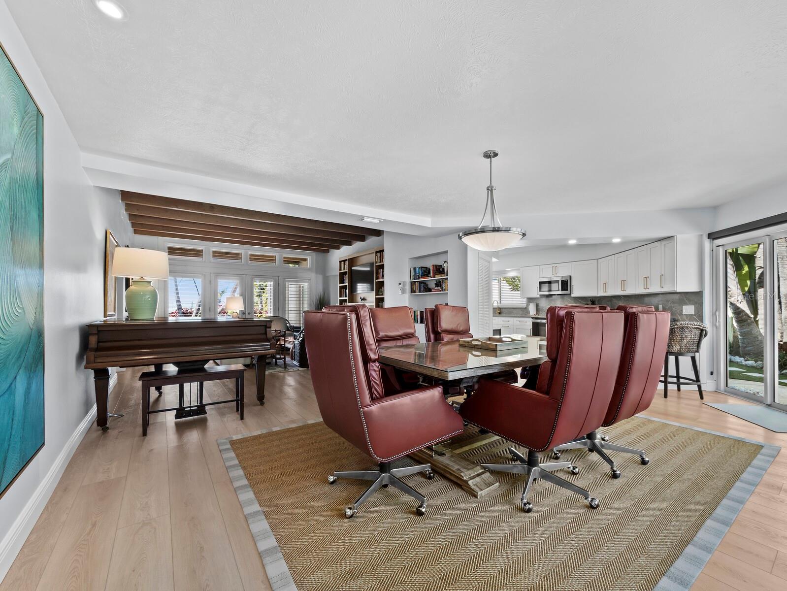 1186 WESTWAY DR