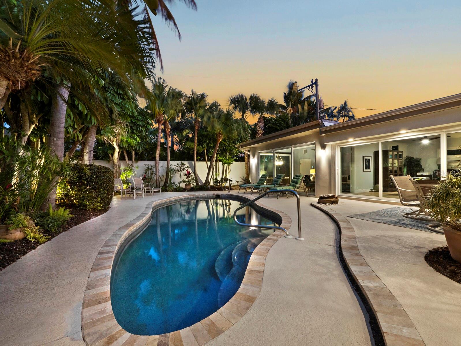 1186 WESTWAY DR