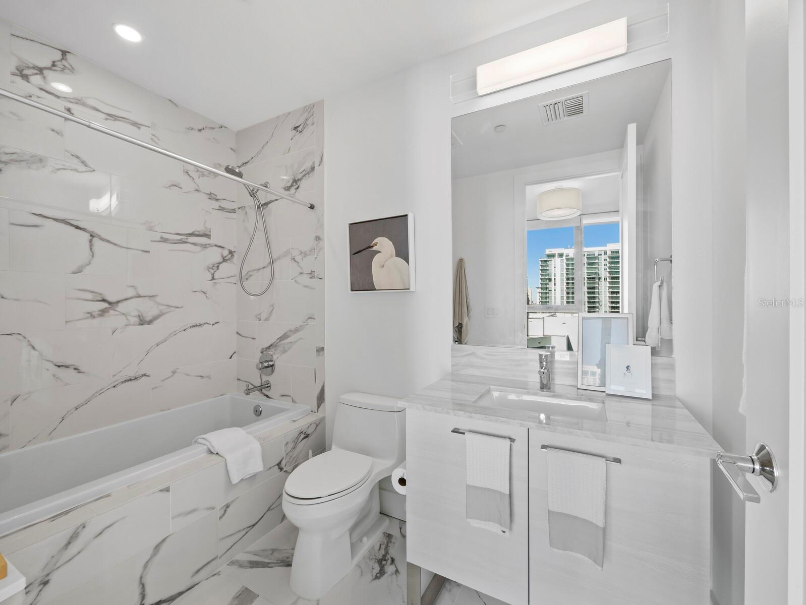 1155 N GULFSTREAM AVE #906