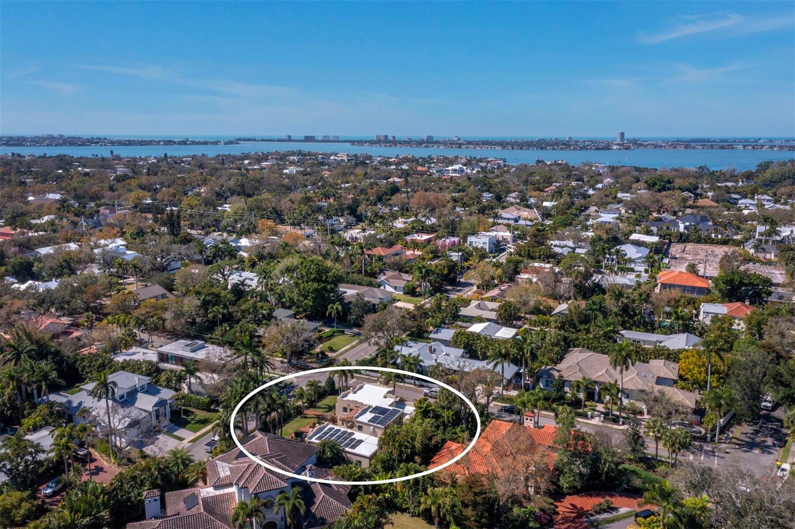 1905 ALTA VISTA ST