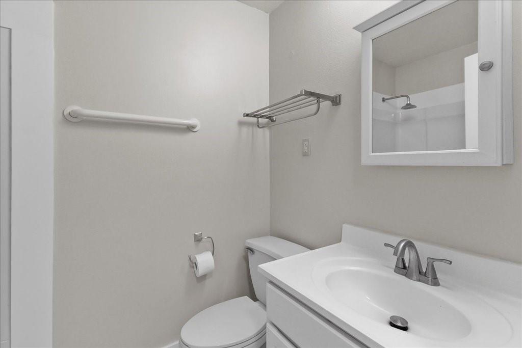 20104 PALM Boulevard