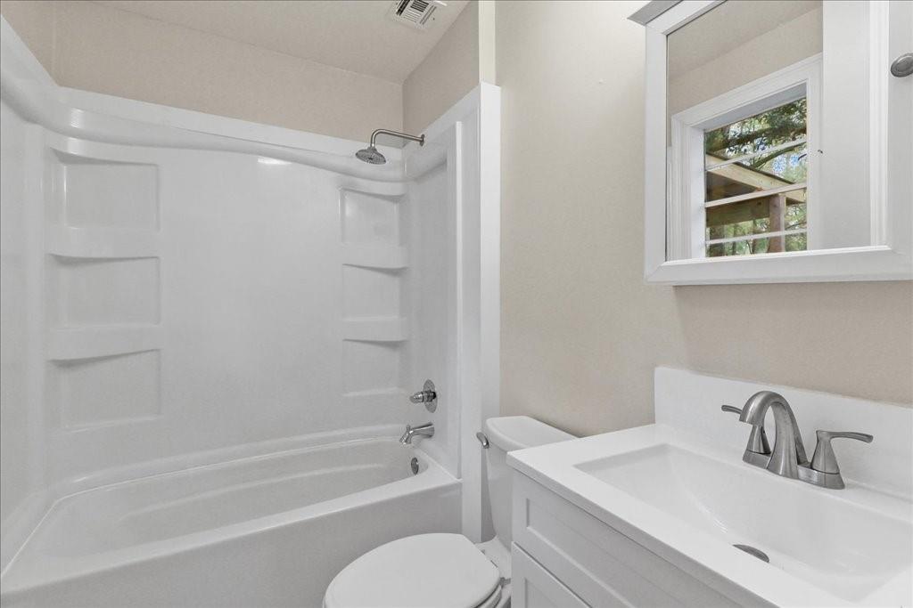 20104 PALM Boulevard