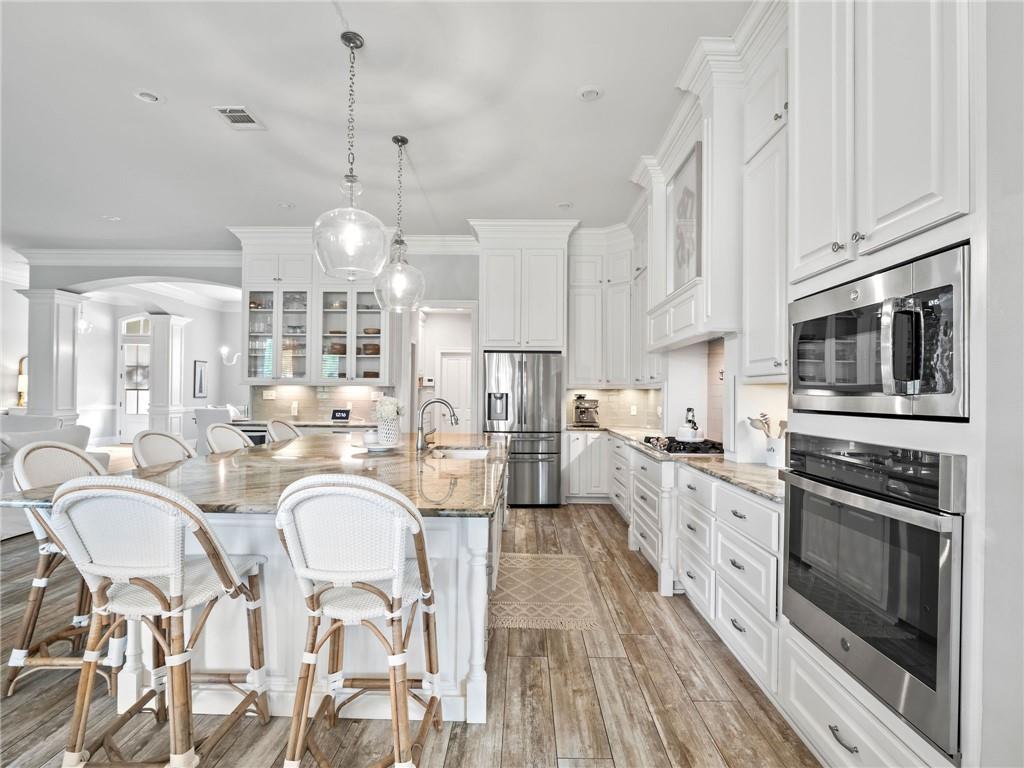 1005 AVENUE SAINT GERMAIN None