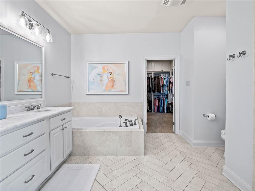 1005 AVENUE SAINT GERMAIN None