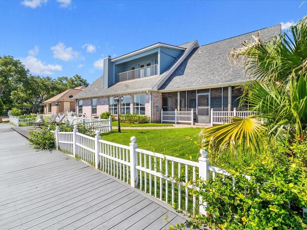 14131 S LAKESHORE Drive