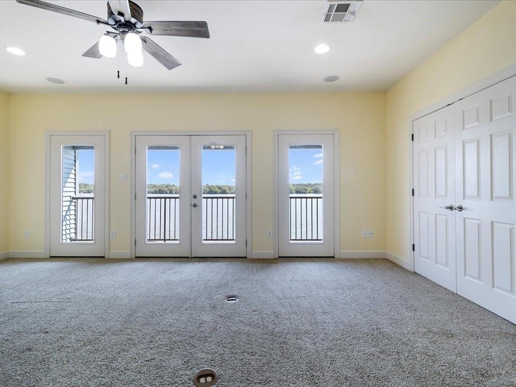 14131 S LAKESHORE Drive
