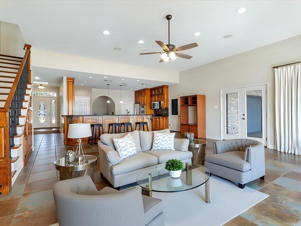 14131 S LAKESHORE Drive