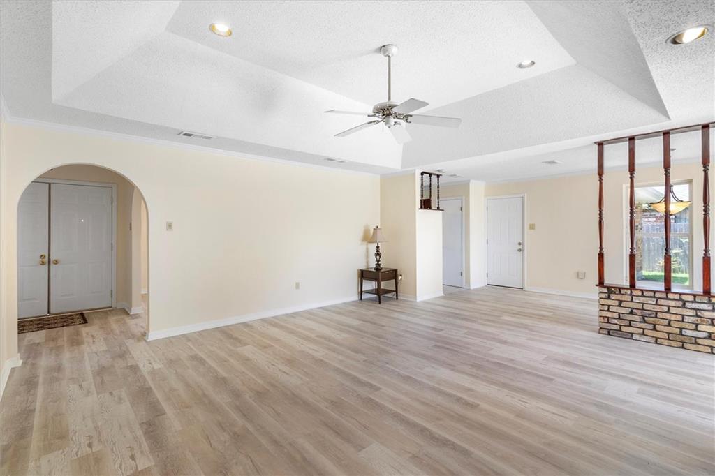 4013 TAFT Drive