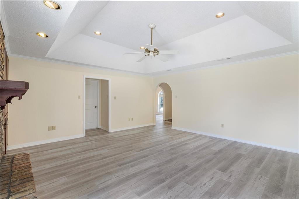 4013 TAFT Drive
