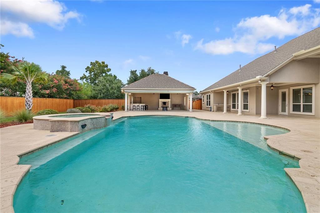 305 OPINE Court