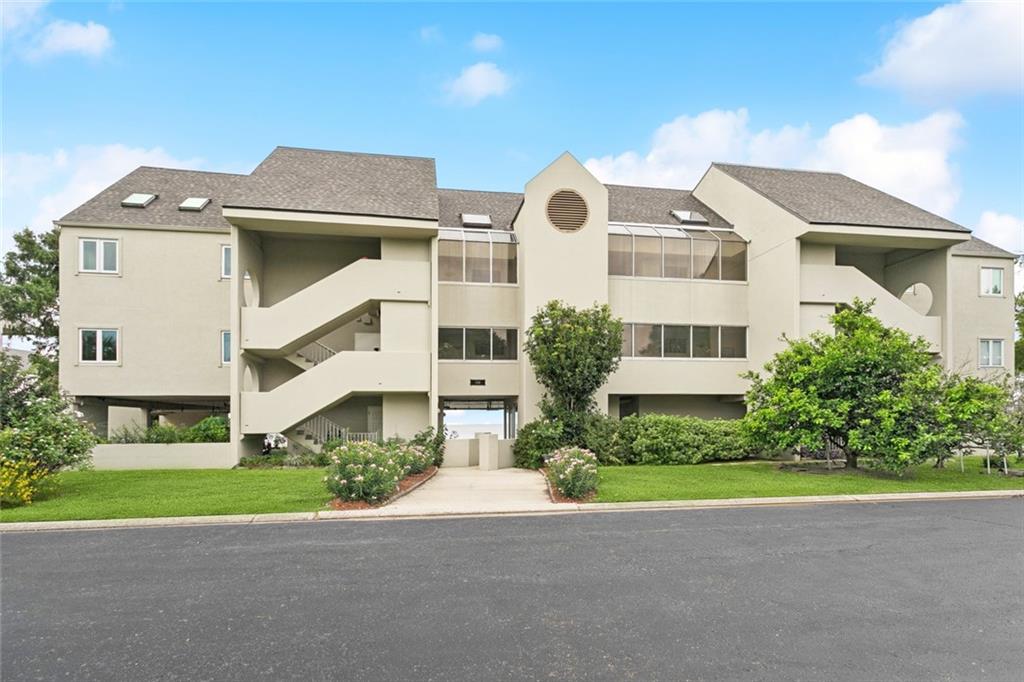 103 MARINERS Boulevard 1C