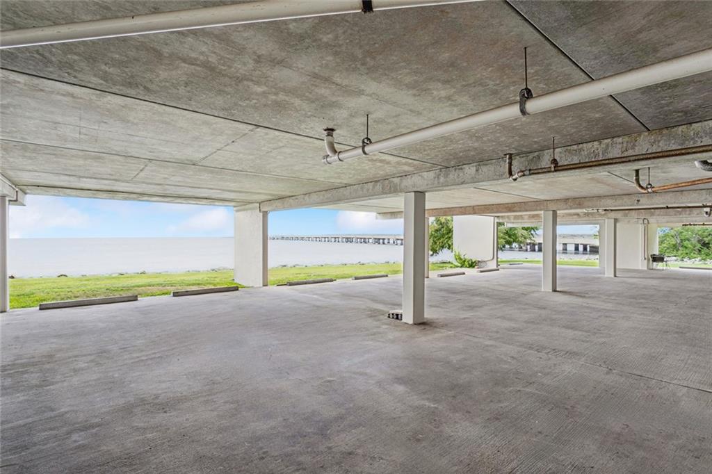 103 MARINERS Boulevard 1C