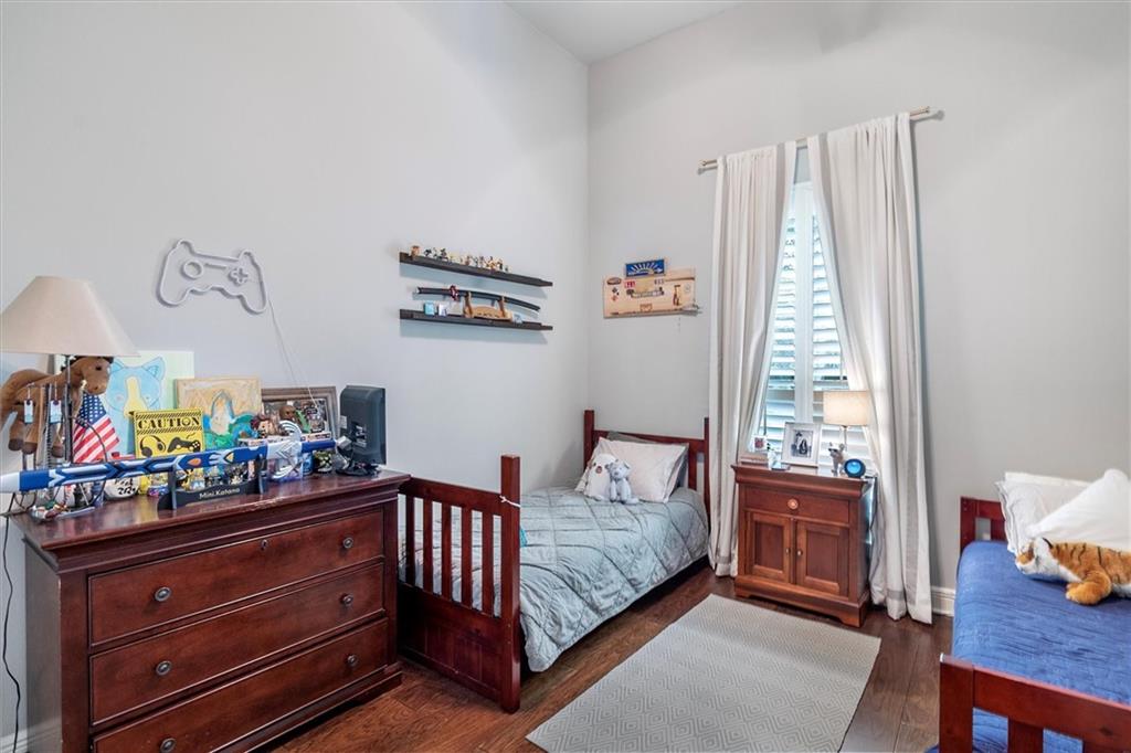 356 SANDALWOOD Drive