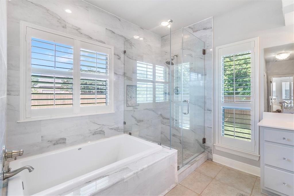 356 SANDALWOOD Drive