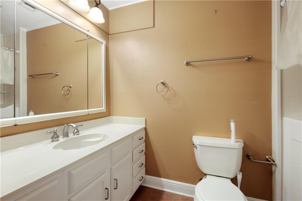 640 N BEAU CHENE Drive 3