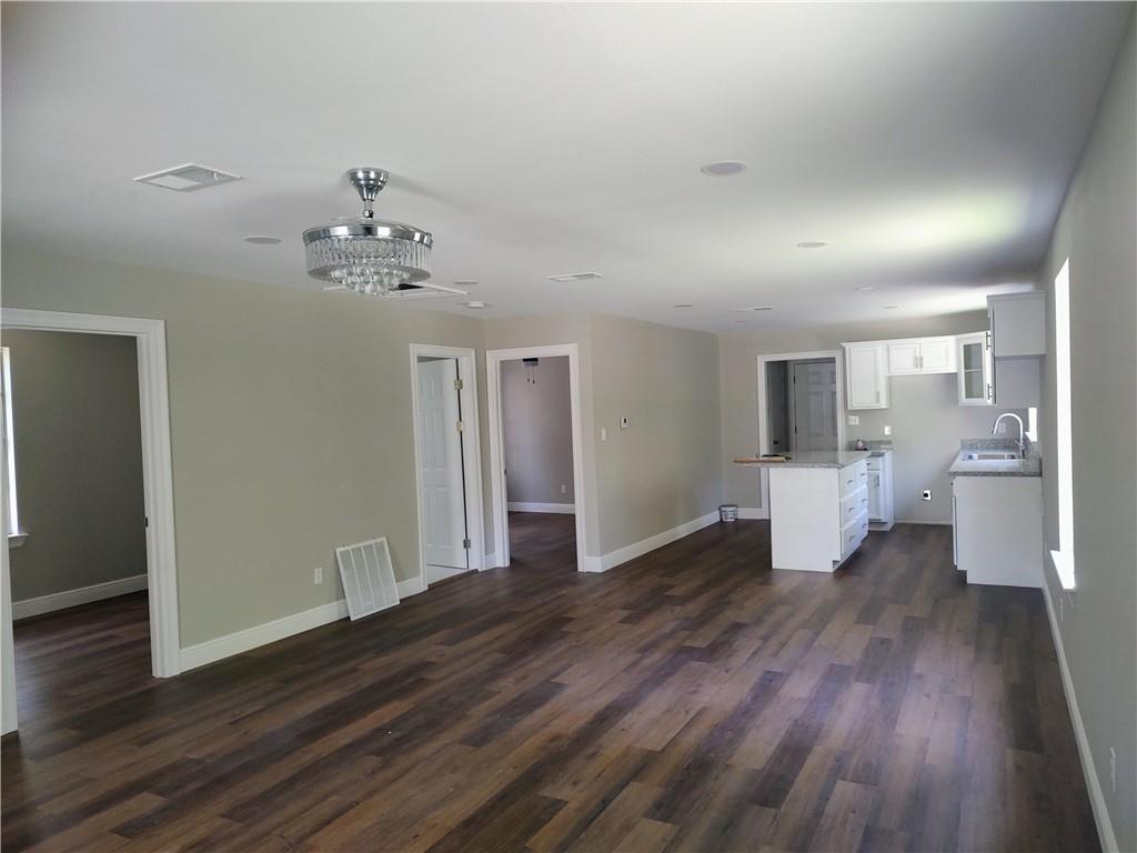 156 FAIRVIEW Drive