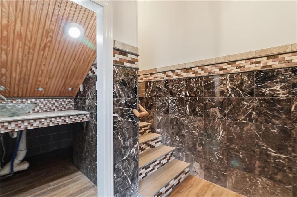 141 HIGHWAY 22 Highway F-1