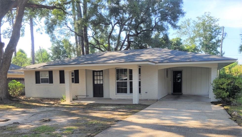 309 ROBIN HOOD Drive