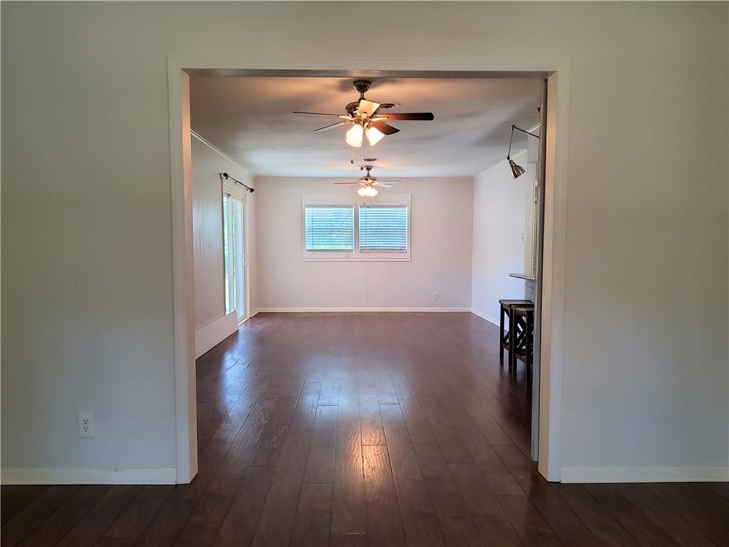 309 ROBIN HOOD Drive