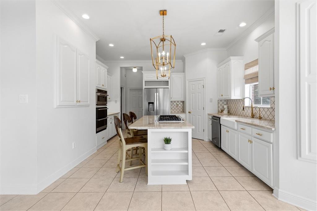 505 EVERGREEN Drive
