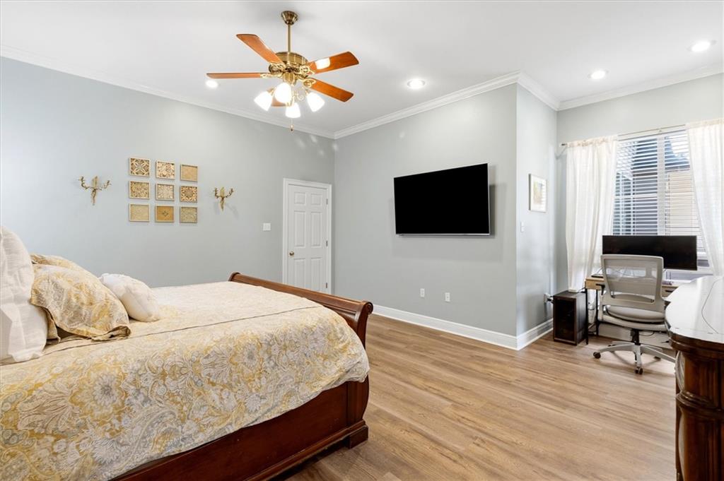 505 EVERGREEN Drive