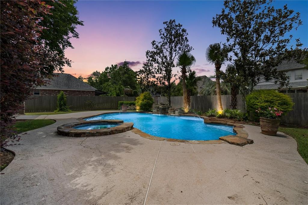 505 EVERGREEN Drive
