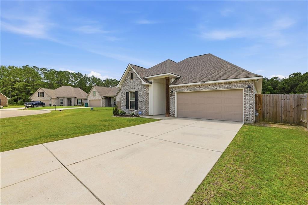 15154 BAHIA Court