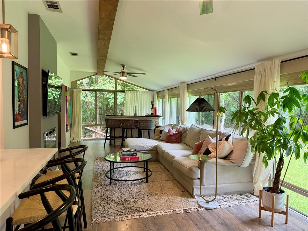 111 JASMINE Drive