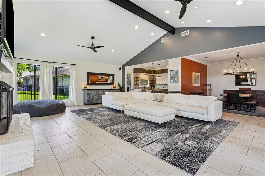 237 EVANGELINE Drive
