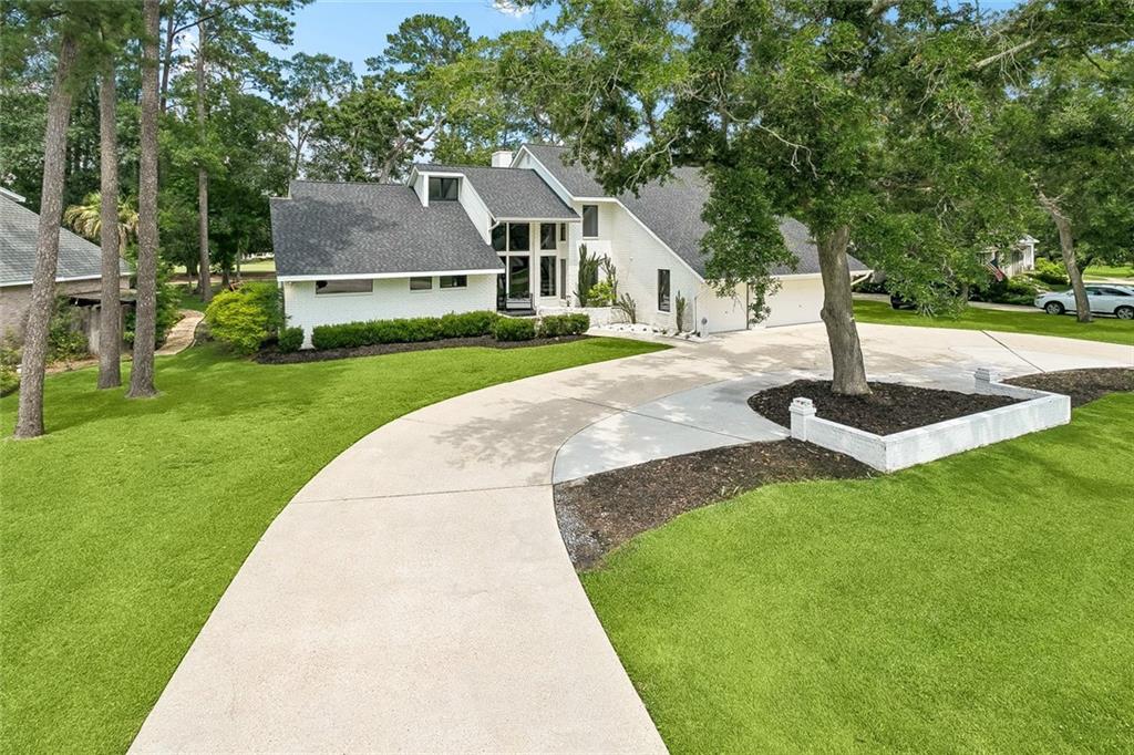 237 EVANGELINE Drive