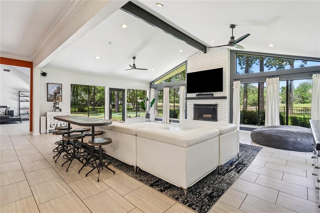 237 EVANGELINE Drive